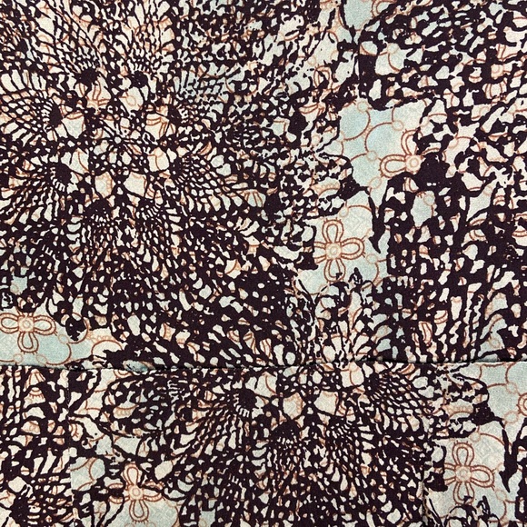 Patterned Midi dress - Picture 3 of 5